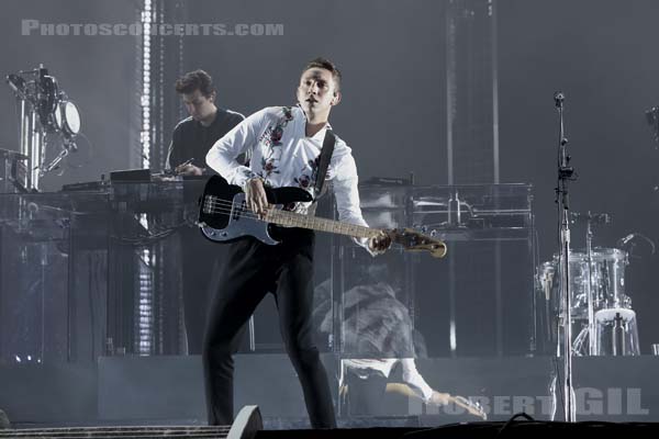 THE XX - 2017-08-27 - SAINT CLOUD - Domaine National - Grande Scene - Oliver Sim - James Thomas Smith